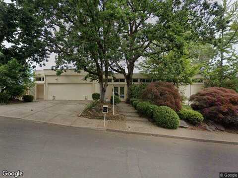 Holiday, SALEM, OR 97302