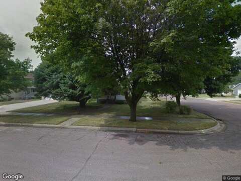 1St, NEW RICHLAND, MN 56072