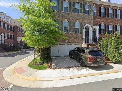 Cameron Glen, FAIRFAX, VA 22030
