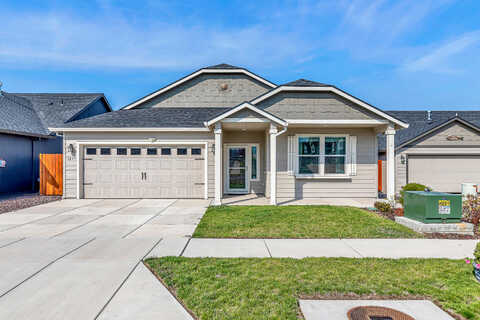 Mccloud, MEDFORD, OR 97504