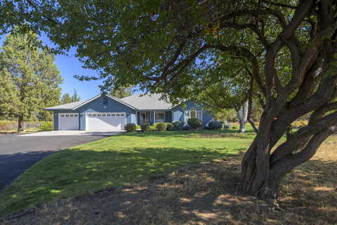 Oak, REDMOND, OR 97756