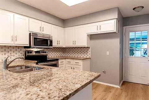 Falconcrest, ARLINGTON, TX 76017