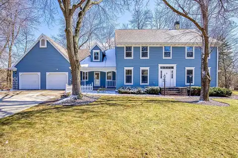 Scarlet Oak, APPLETON, WI 54915