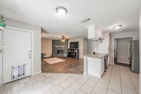 Georgian, FORT WORTH, TX 76179