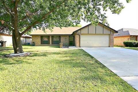 Hallmark, GRAND PRAIRIE, TX 75052