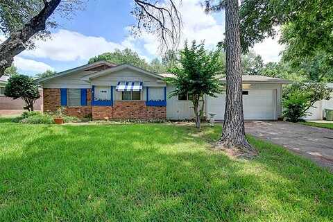 Easy, ARLINGTON, TX 76013