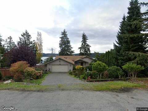 Coachman, FREELAND, WA 98249