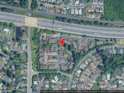 Ne Sacramento St, Portland, OR 97230