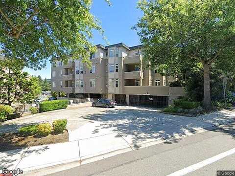 State, KIRKLAND, WA 98033
