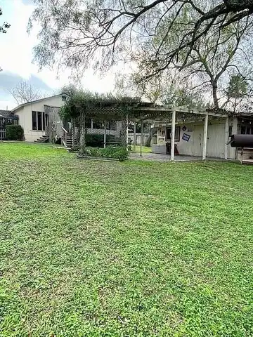 Century Dr, Mathis, TX 78368