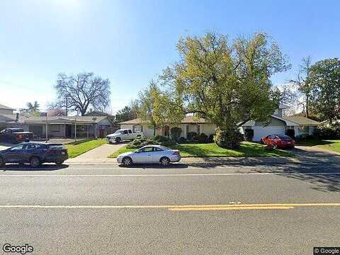 La Riviera, SACRAMENTO, CA 95826