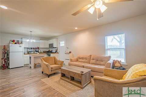 Zittrouer, GUYTON, GA 31312