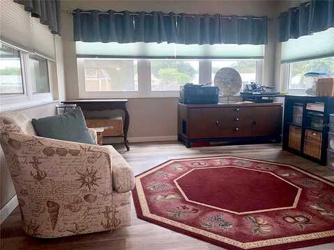 Jacqueline, ZEPHYRHILLS, FL 33541