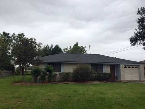 Kaysie, ANGLETON, TX 77515