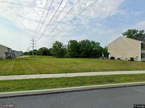 27Th, NORTHAMPTON, PA 18067