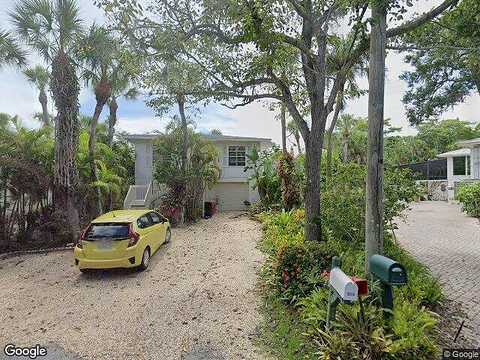 Winding, SARASOTA, FL 34242