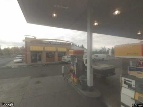 Red, LA PINE, OR 97739