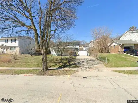 92Nd, MILWAUKEE, WI 53214