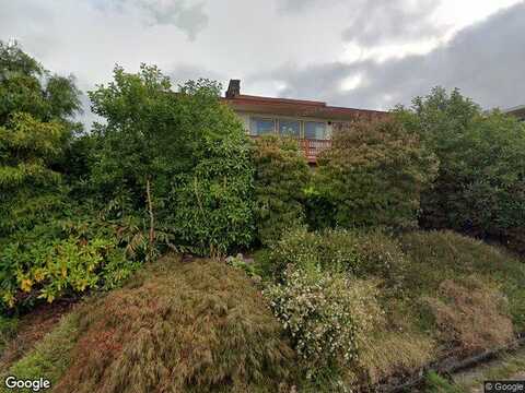 139Th, BELLEVUE, WA 98006