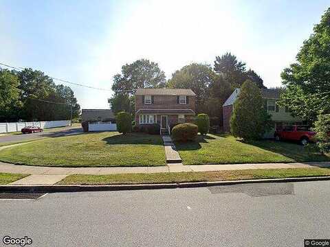 Chandler, BROOKHAVEN, PA 19015
