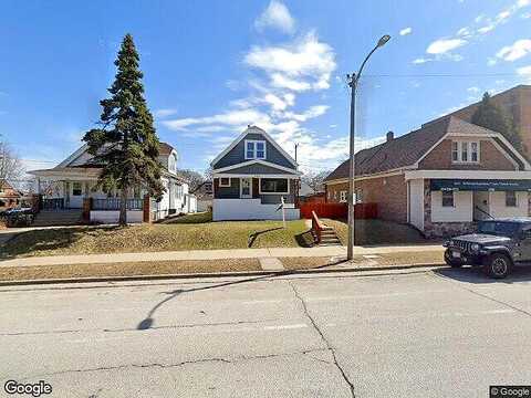 16Th, MILWAUKEE, WI 53215