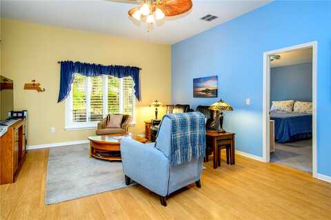 Pixie, LAND O LAKES, FL 34637