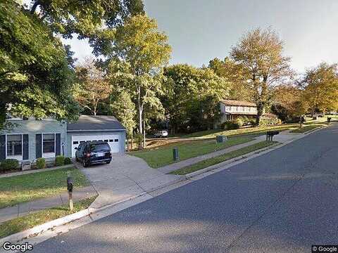 Holleyside, DUMFRIES, VA 22025
