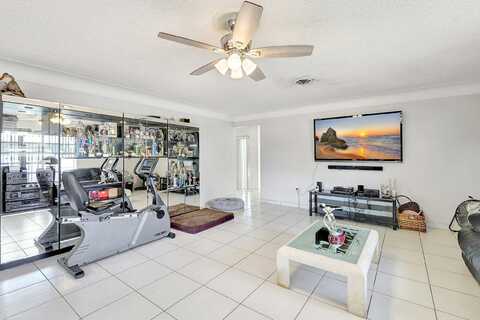 15Th, BOCA RATON, FL 33486