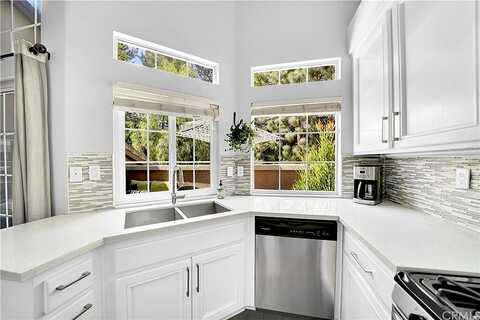 Montara, ALISO VIEJO, CA 92656