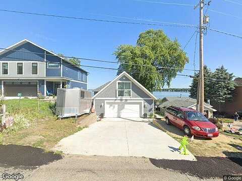 Barber, STOUGHTON, WI 53589