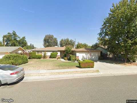 Gail, TULARE, CA 93274