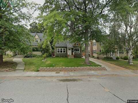 Highland, WENATCHEE, WA 98801