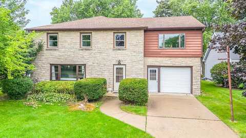 Lakecrest, MENASHA, WI 54952