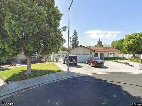 Lisa, MODESTO, CA 95350