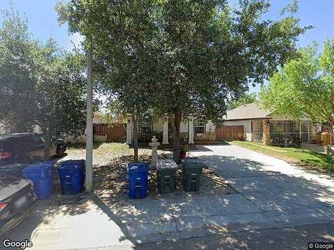 Los Olivos, LAREDO, TX 78046