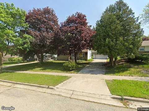 Parkfield, WEST BEND, WI 53090