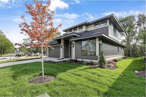 Virginia, SAVAGE, MN 55378