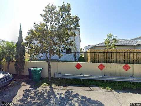 284Th, HOMESTEAD, FL 33033