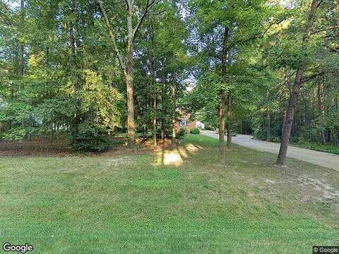 Oaks, ASHLAND, VA 23005