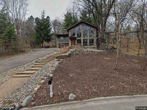 Live Oak, HOPKINS, MN 55305