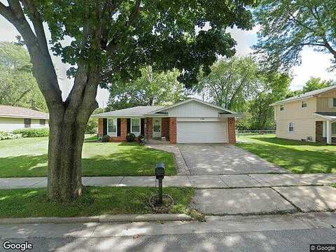 School, WAUKESHA, WI 53189