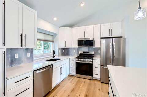 Olive, MILLIKEN, CO 80543