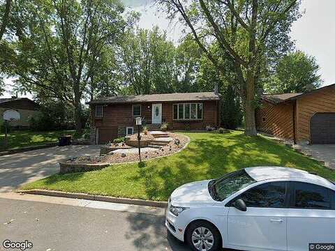Crest, ELLSWORTH, WI 54011