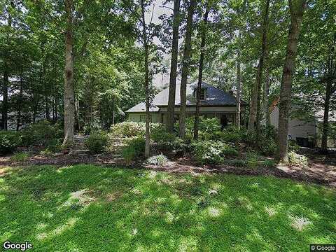 Cove, CHARLOTTESVILLE, VA 22911