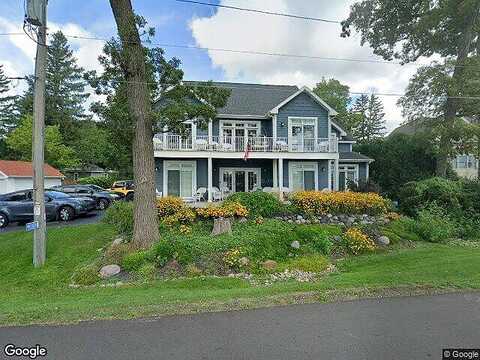 Lake Shore, LAKE GENEVA, WI 53147