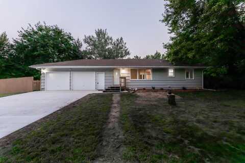 113Th, MINNEAPOLIS, MN 55448