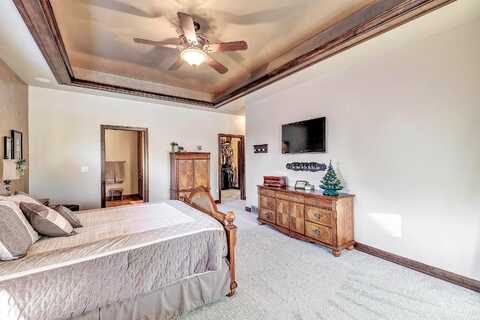 Three Penny, DE PERE, WI 54115