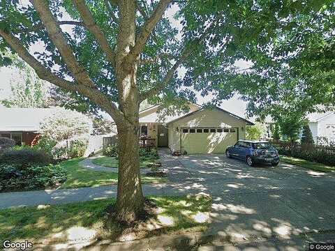 Jillanne, MCMINNVILLE, OR 97128