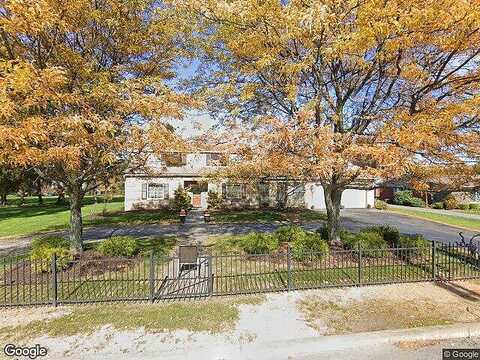 Seneca, CLARKS GREEN, PA 18411