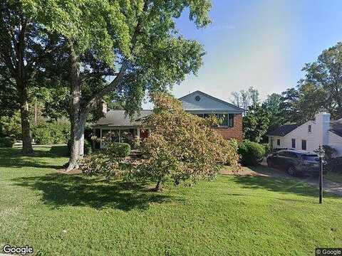 Pinecastle, FALLS CHURCH, VA 22043
